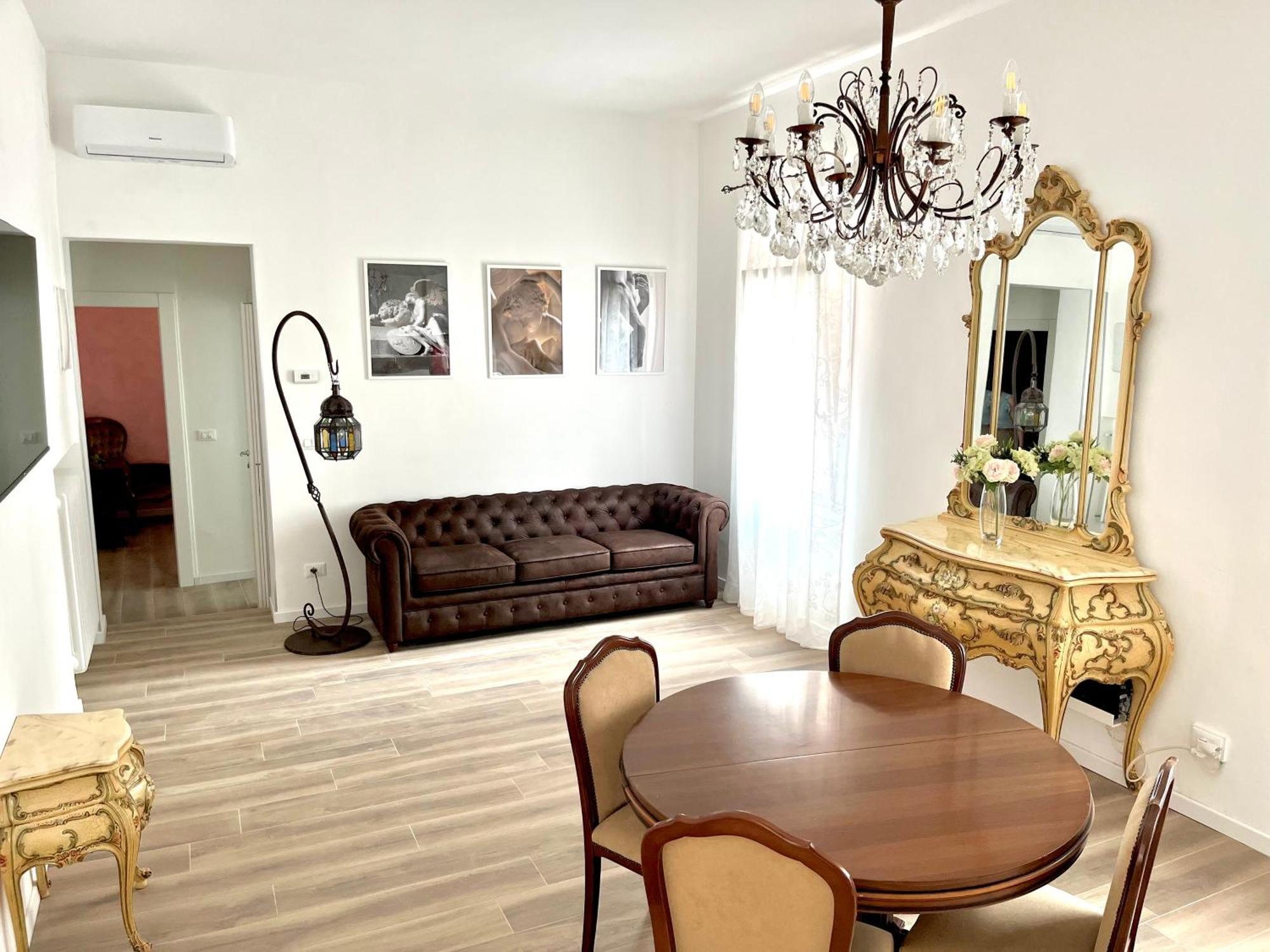 Airoldi Palace Apartment คิออกเจีย ภายนอก รูปภาพ